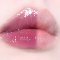 AOU Glowy Tint Balm melts smoothly across the lips