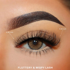 APCYUST 5D fluffy lashes showing natural cat-eye volume.