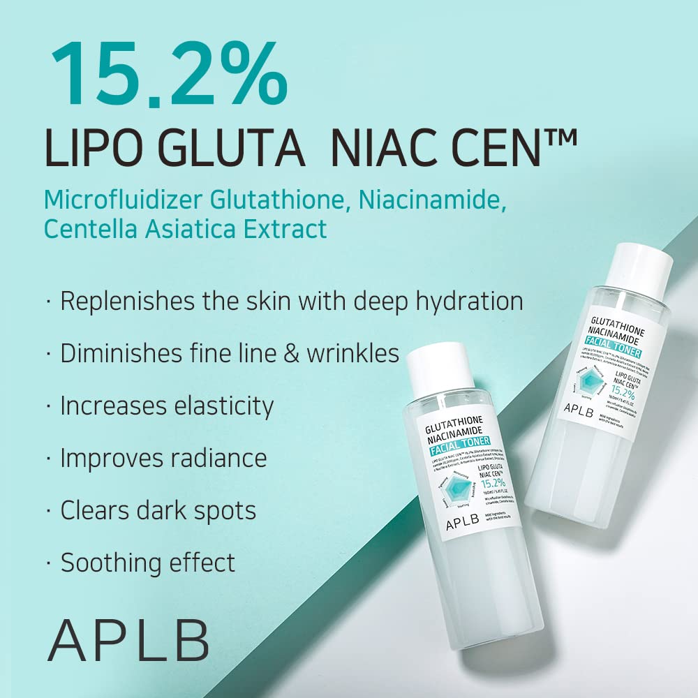 APLB Glutathione Niacinamide Facial Toner dispensing mist—quick, refreshing application.