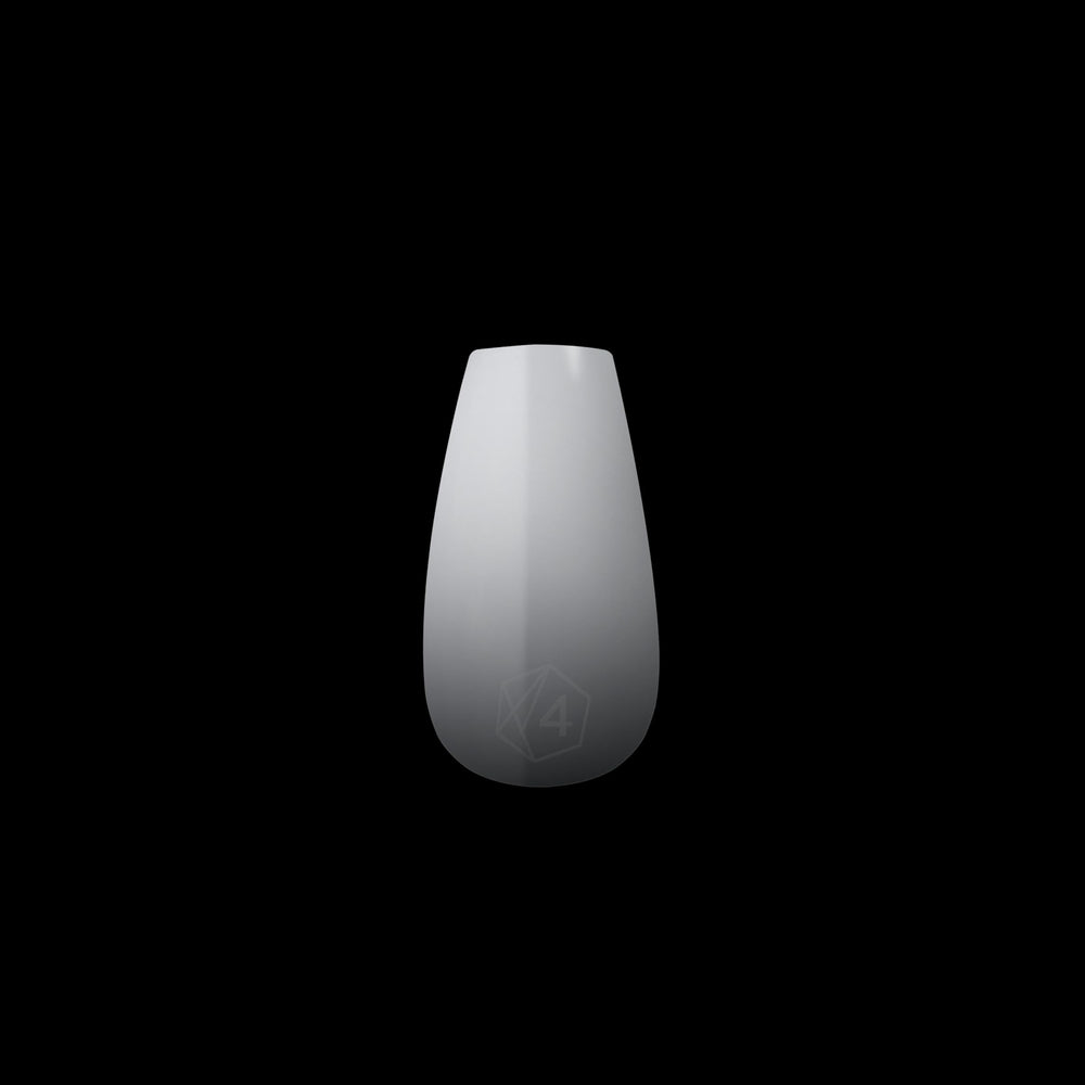 APRÉS Ombre Gel-X tips in square shape suit modern nail aesthetics.