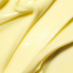 Applying APRILSKIN Carrotene Clarifying Cream to the face for even coverage