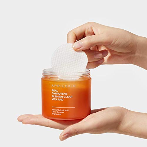 Pads sheets of APRILSKIN Carrotene Clarifying Pads ready for daily use.