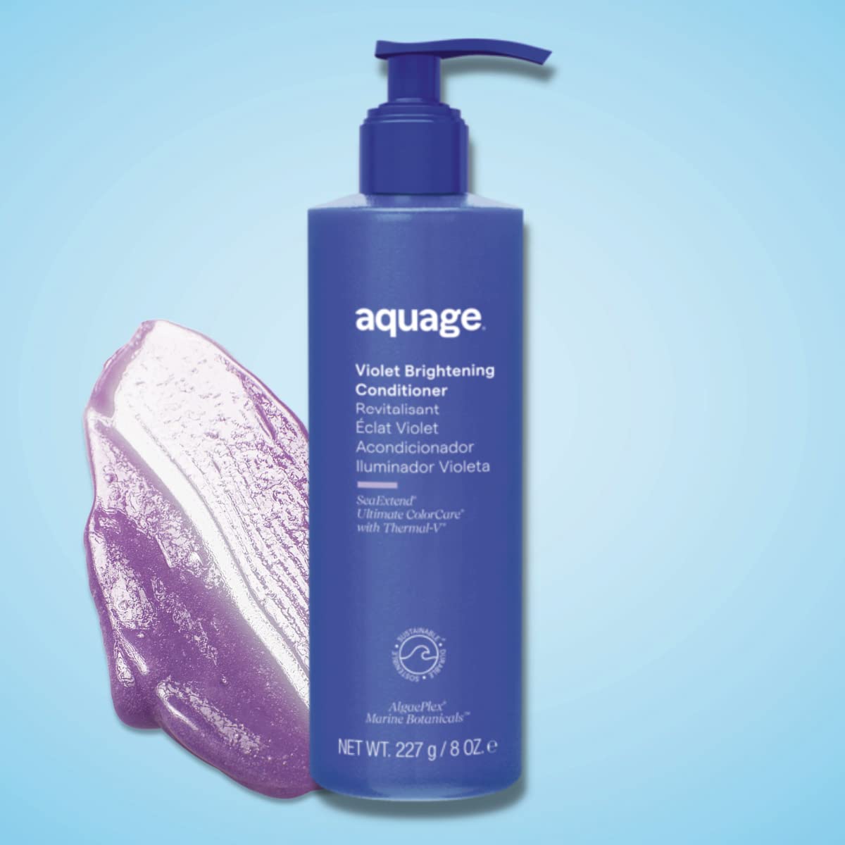 Aquage Violet Brightening Conditioner pour demonstrates quick 1-3 minute shine boost.