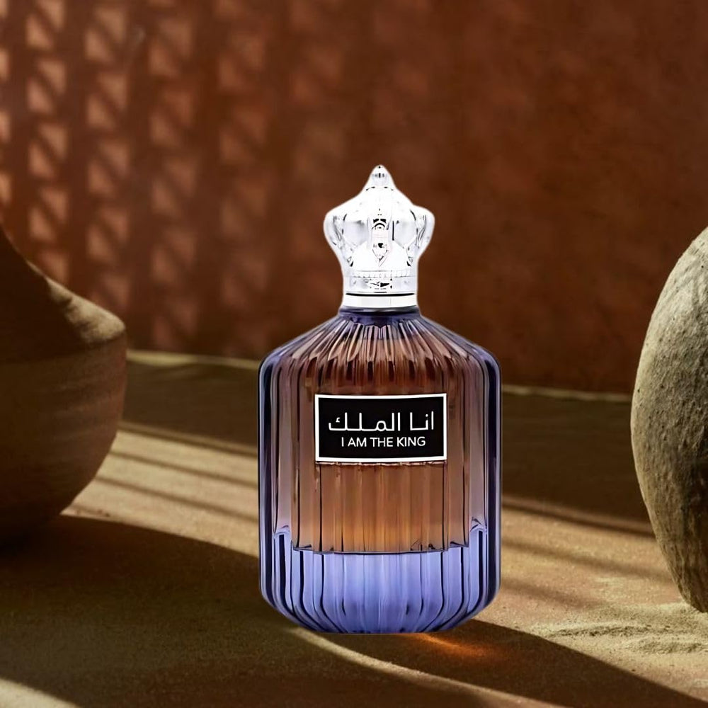 Ard Al Zaafaran I Am The King packaging box on display for premium presentation.