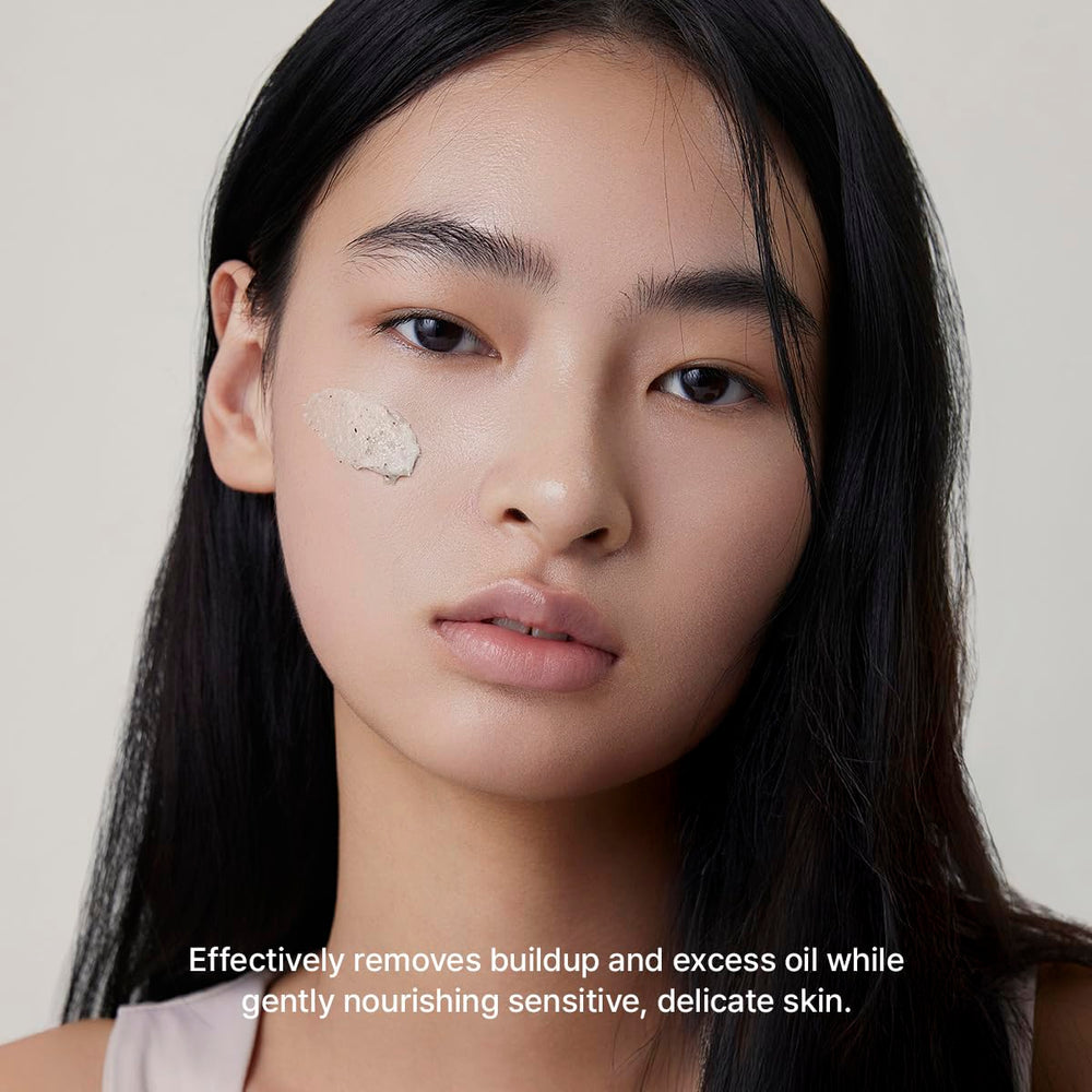 ARENCIA soft-texture cleanser suitable for all skin types.