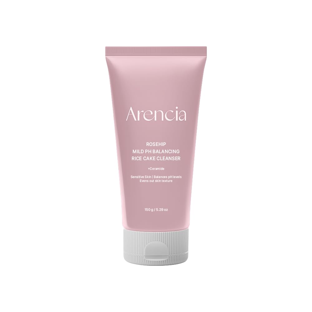 ARENCIA Rosehip Rice Cake Cleanser bottle pour closeup for sensitive skin and gentle cleansing