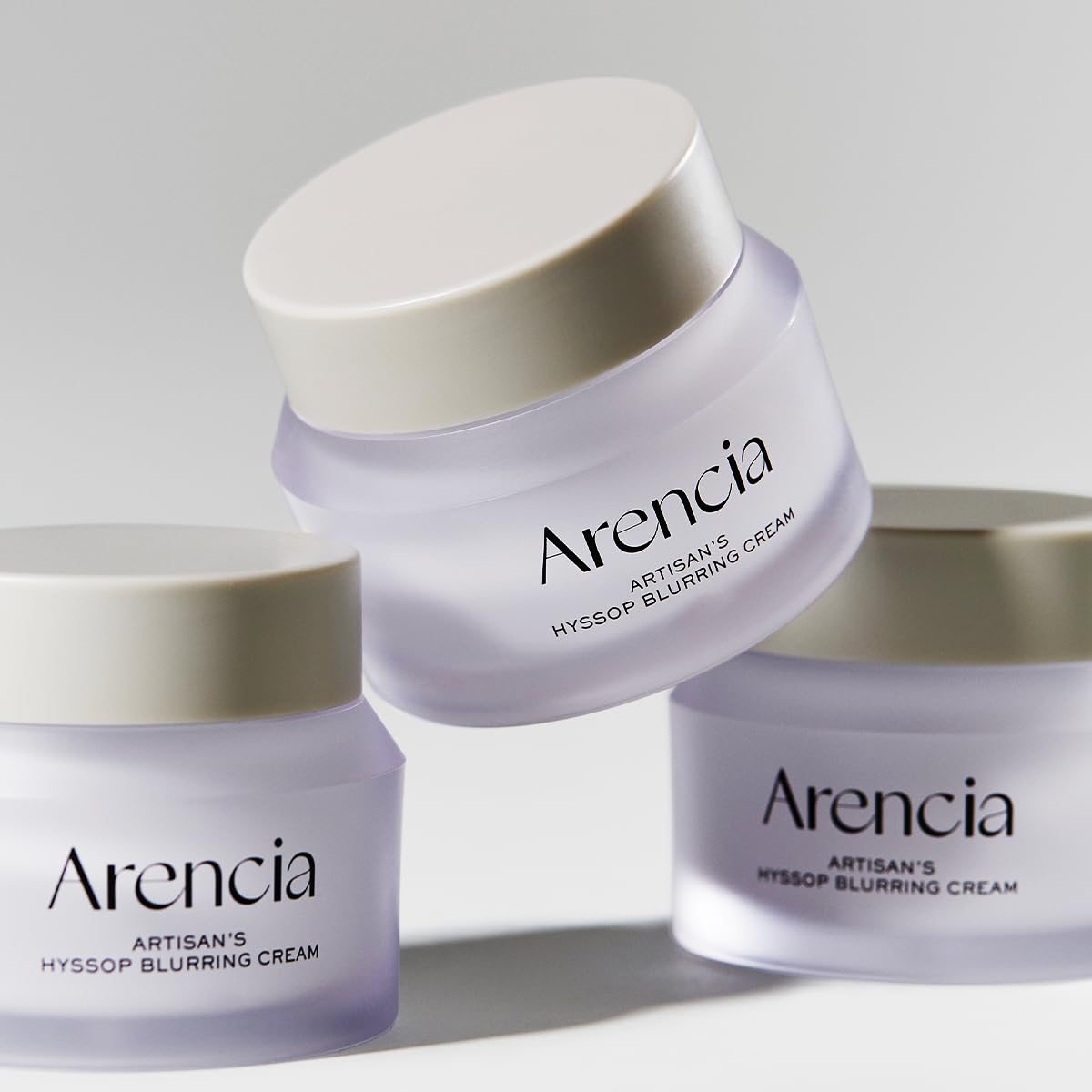 ARENCIA Hyssop Blurring Cream texture closeup reveals non-greasy feel
