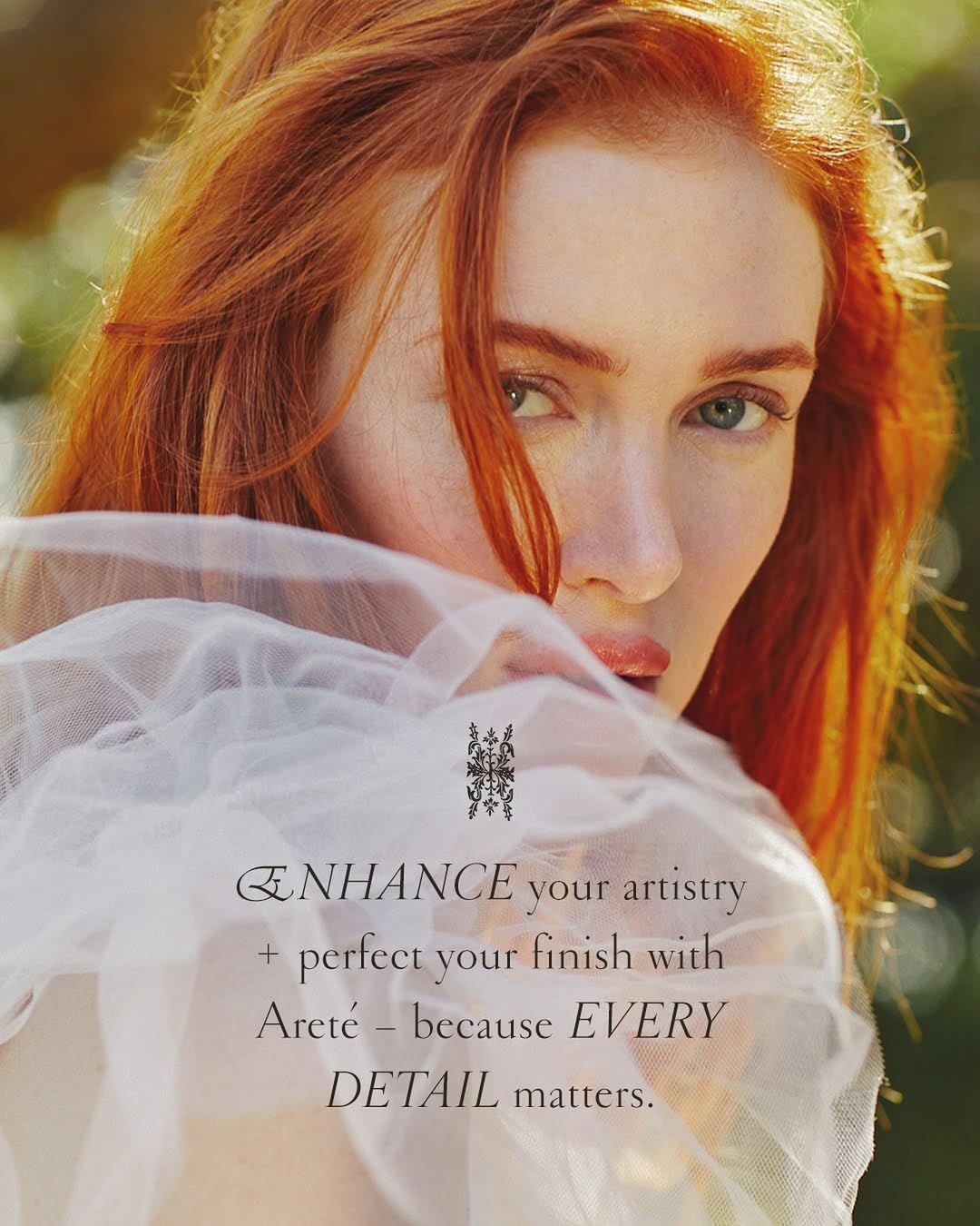 ARETÉ Full Focus ingredients, Edelweiss and Wild Carrot, highlighted for hair care.