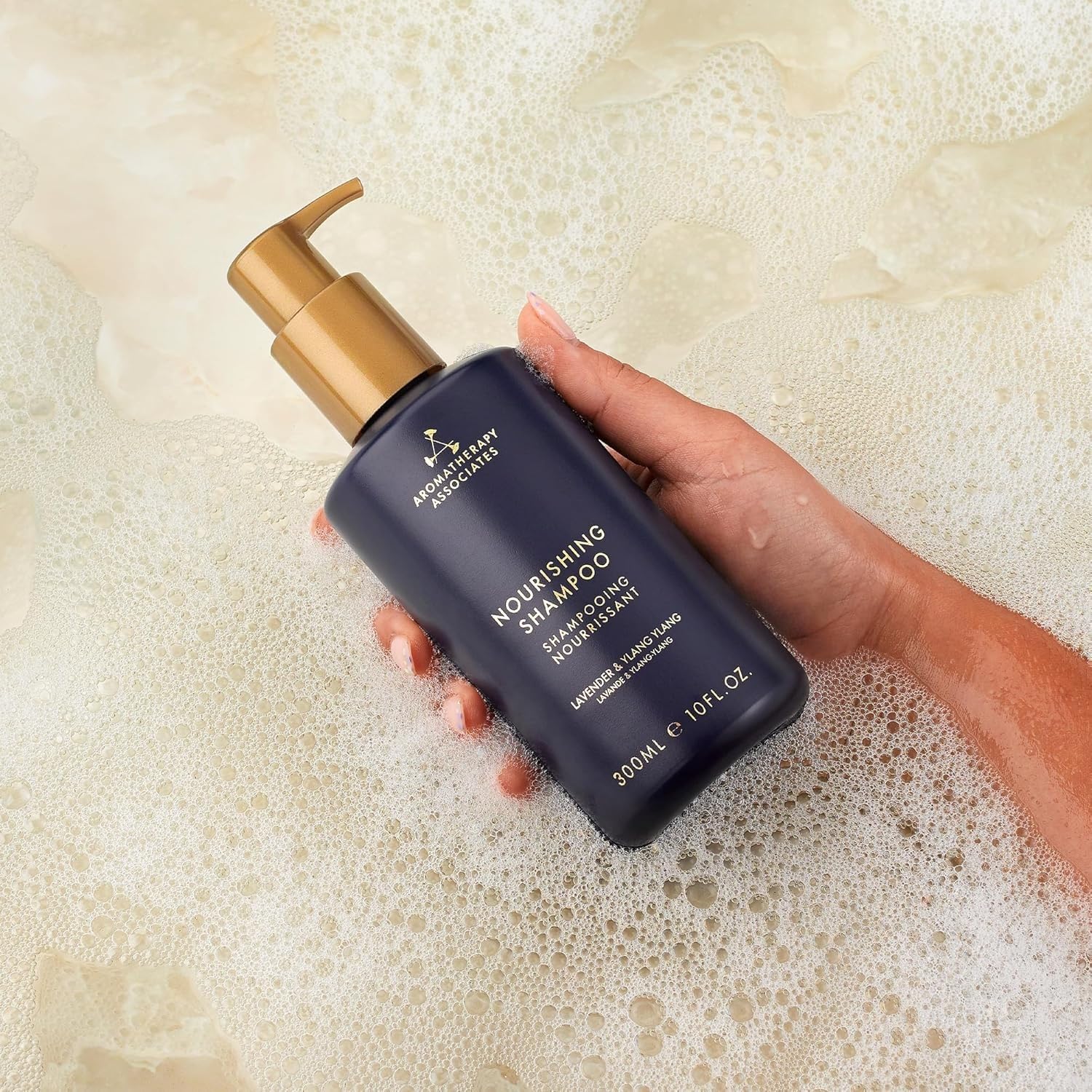 Balance Replenishing Shampoo illustration of hydrolyzed oat protein for moisture