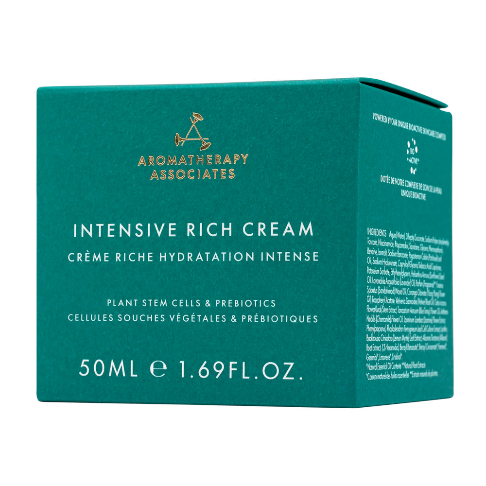 Aromatherapy Associates Intensive Rich Cream application shows day or night moisture