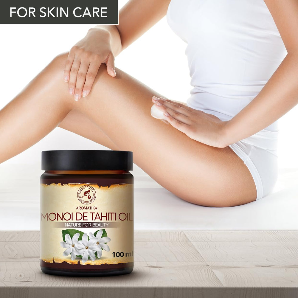 AROMATIKA Monoi Tahiti carrier oil on hair ends for nourishment