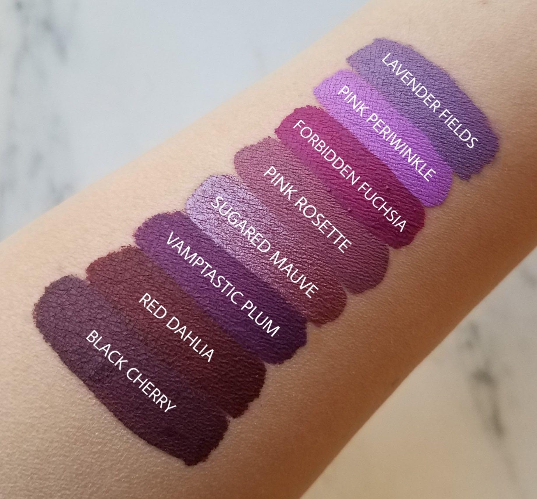Aromi long-lasting transfer-proof lip color for all-day confidence.