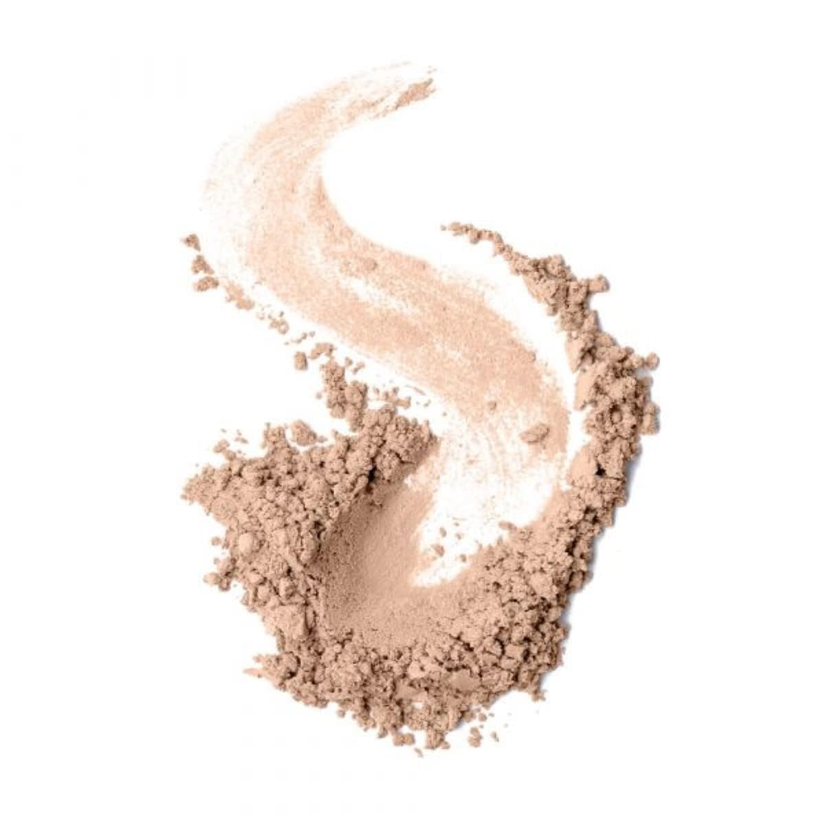 ARTDECO Hydra Mineral puff and compact for easy, even coverage.