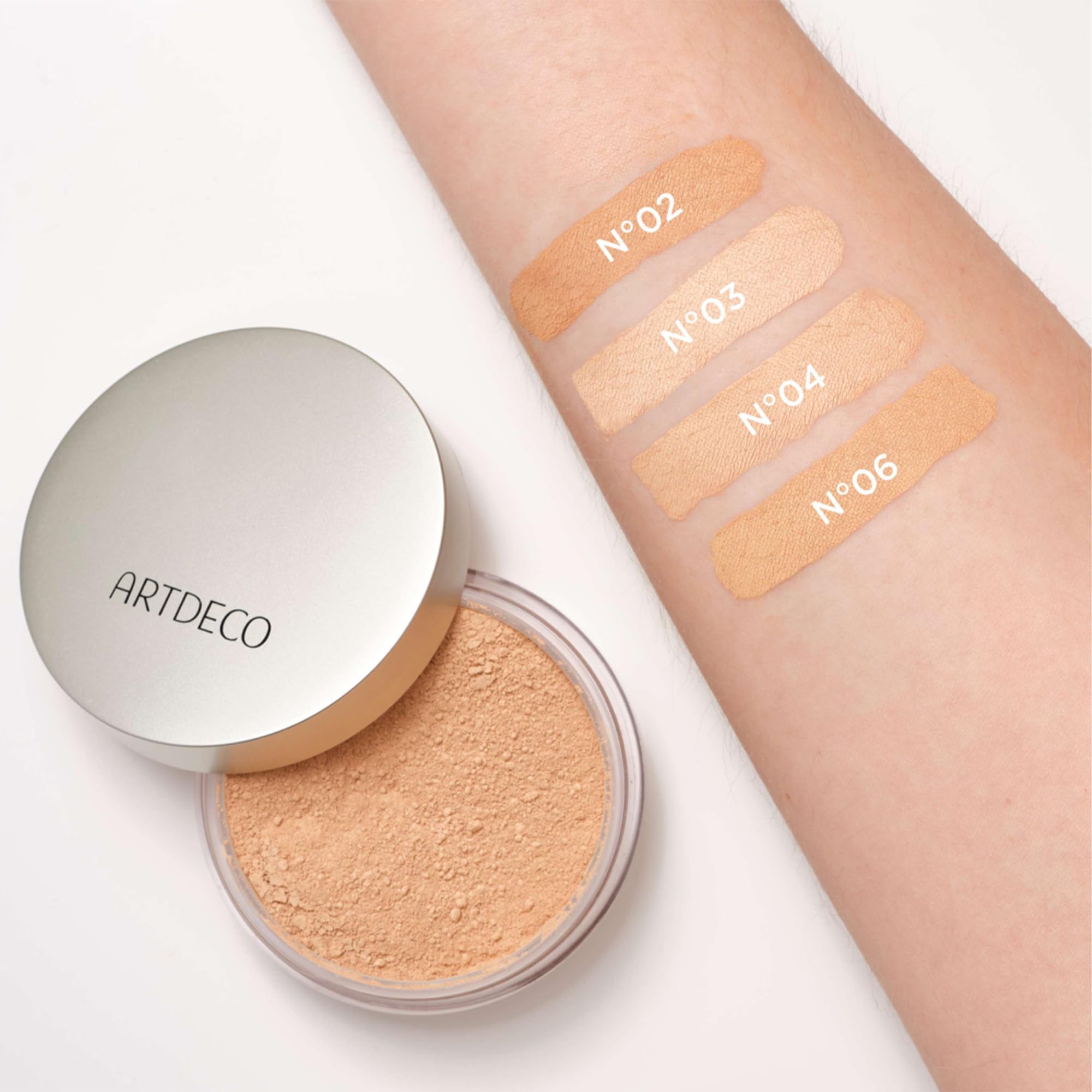 ARTDECO Mineral Powder Foundation Soft Ivory 0.53 oz packaging detail
