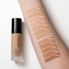 ARTDECO Perfect Teint Foundation texture closeup reveals lightweight, matte finish for comfortable wear