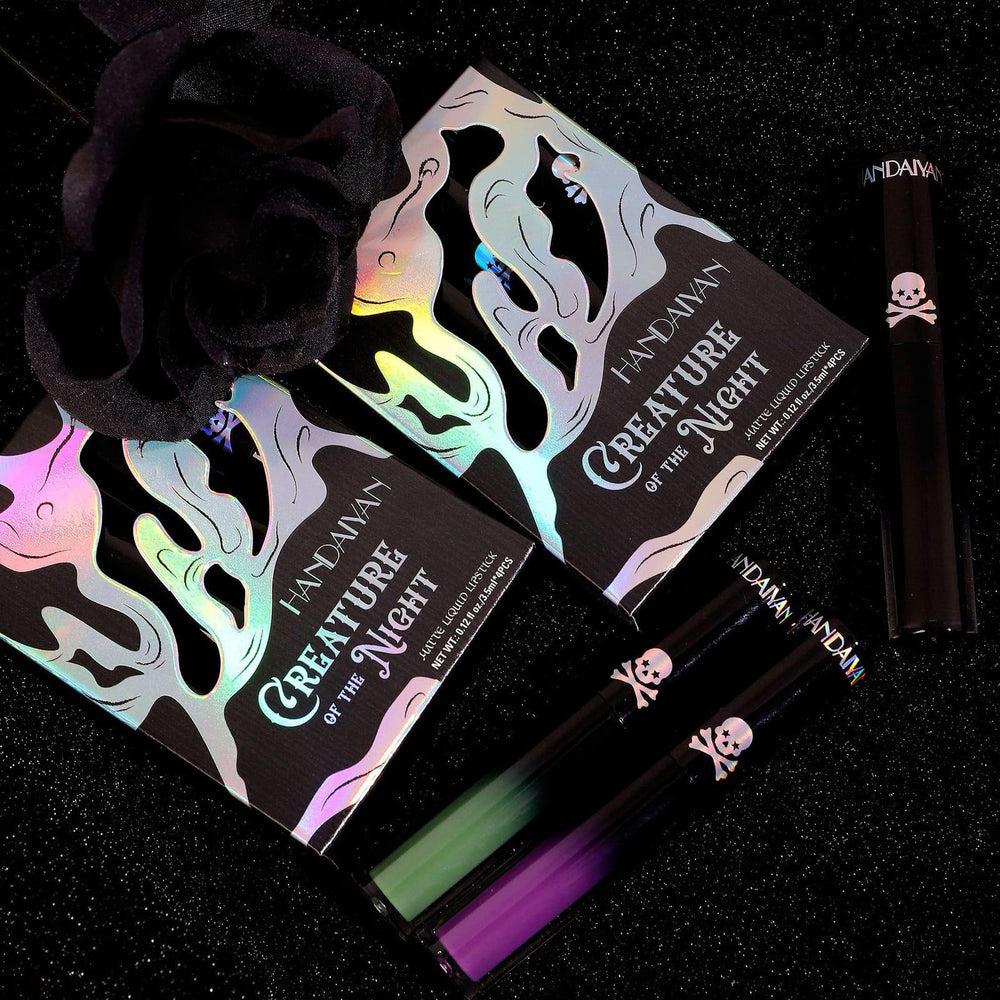 Aseawave black shade swatch for dramatic look with transfer resistance.