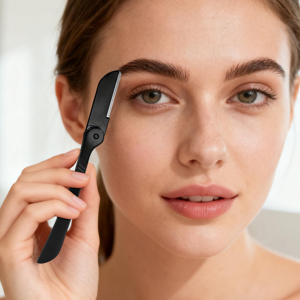 AskBed Dermaplane Razor sleek design promotes everyday convenience