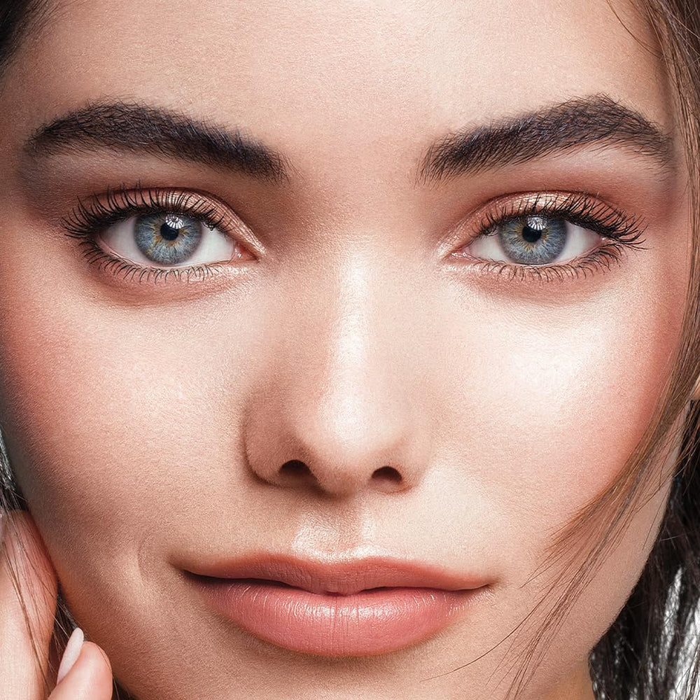 ATHLETIC COSMETIC The G.O.A.T. mascara during activity application close-up.