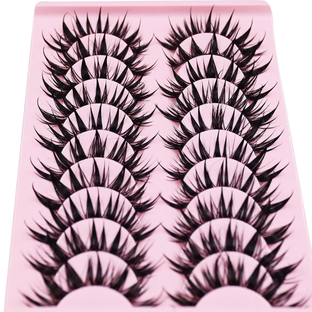 AUGENLI cat-eye lashes suit round, almond, and small eye shapes.