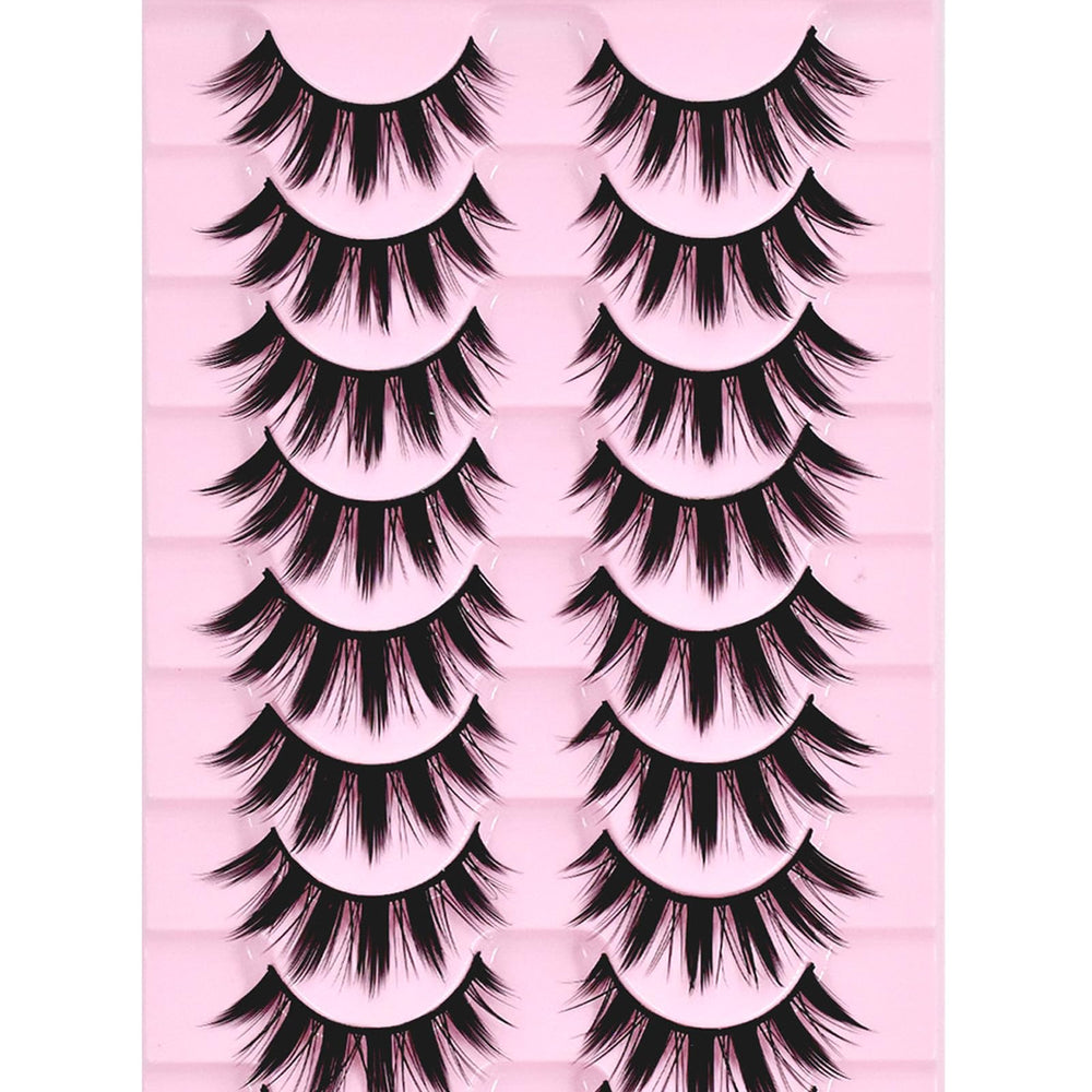 AUGENLI doll-eye manhua lashes deliver fluffy clusters for natural yet captivating eyes.