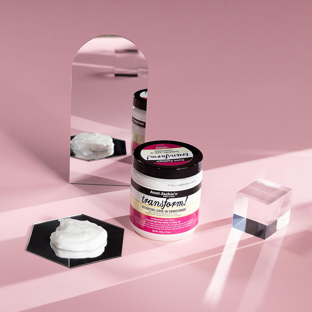 Shea butter swirl in Aunt Jackie's Transform suggesting softness and smoothness.