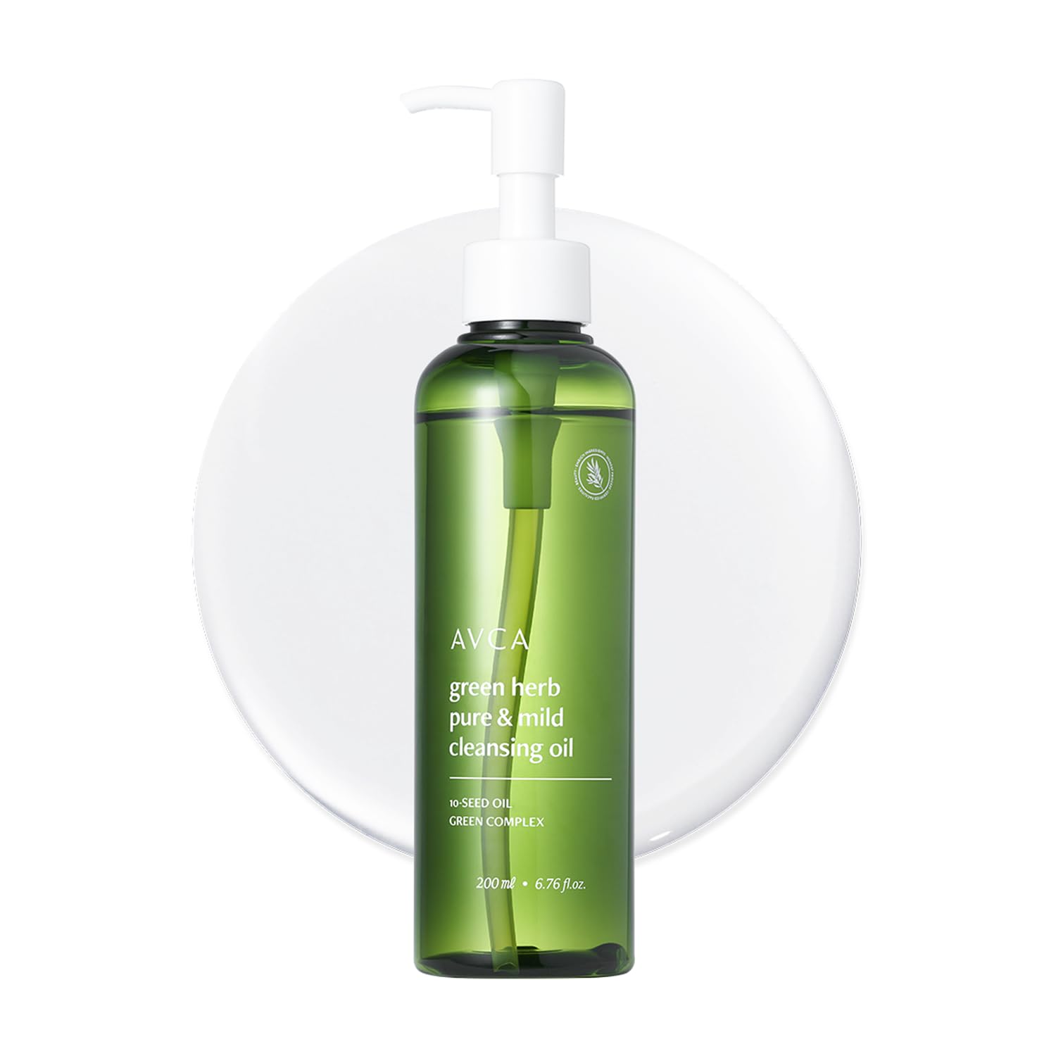 AVCA Green Herb Blackhead Cleansing Oil bottle ready for quick makeup removal and refresh.