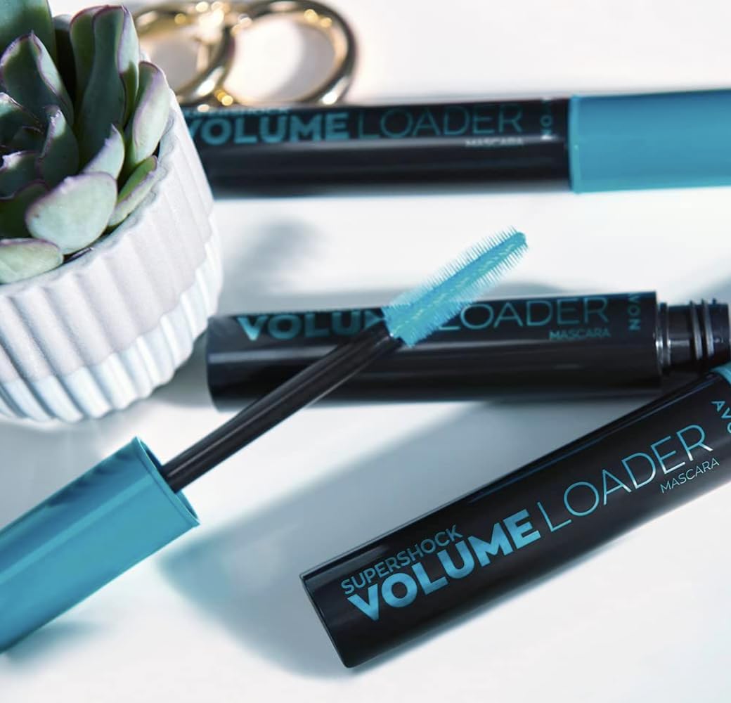 AVON Glimmersticks eyeliner pencil in action for precise, long lasting definition