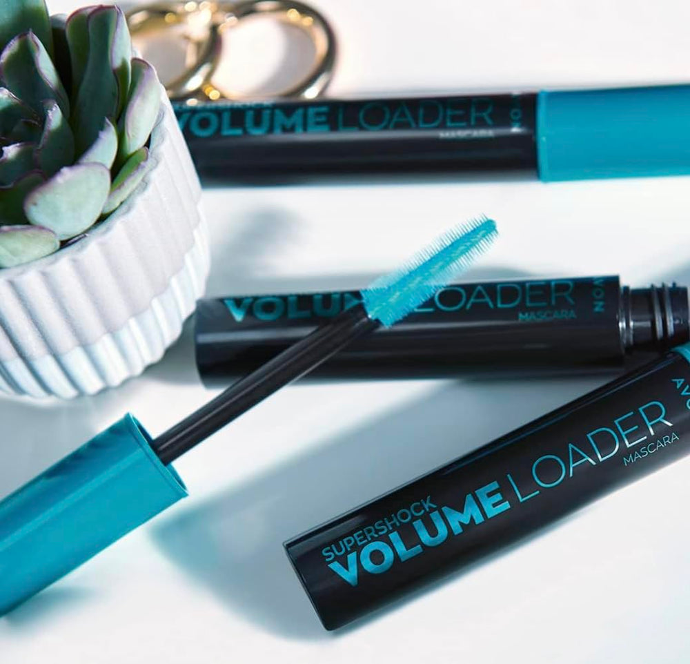 AVON Glimmersticks eyeliner pencil in action for precise, long lasting definition