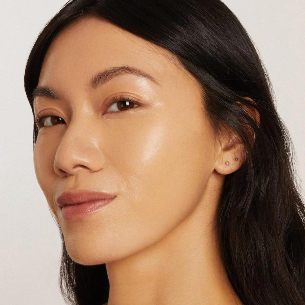 Axiology Fungdation shade 5 swatch on skin shows neutral to golden undertones.