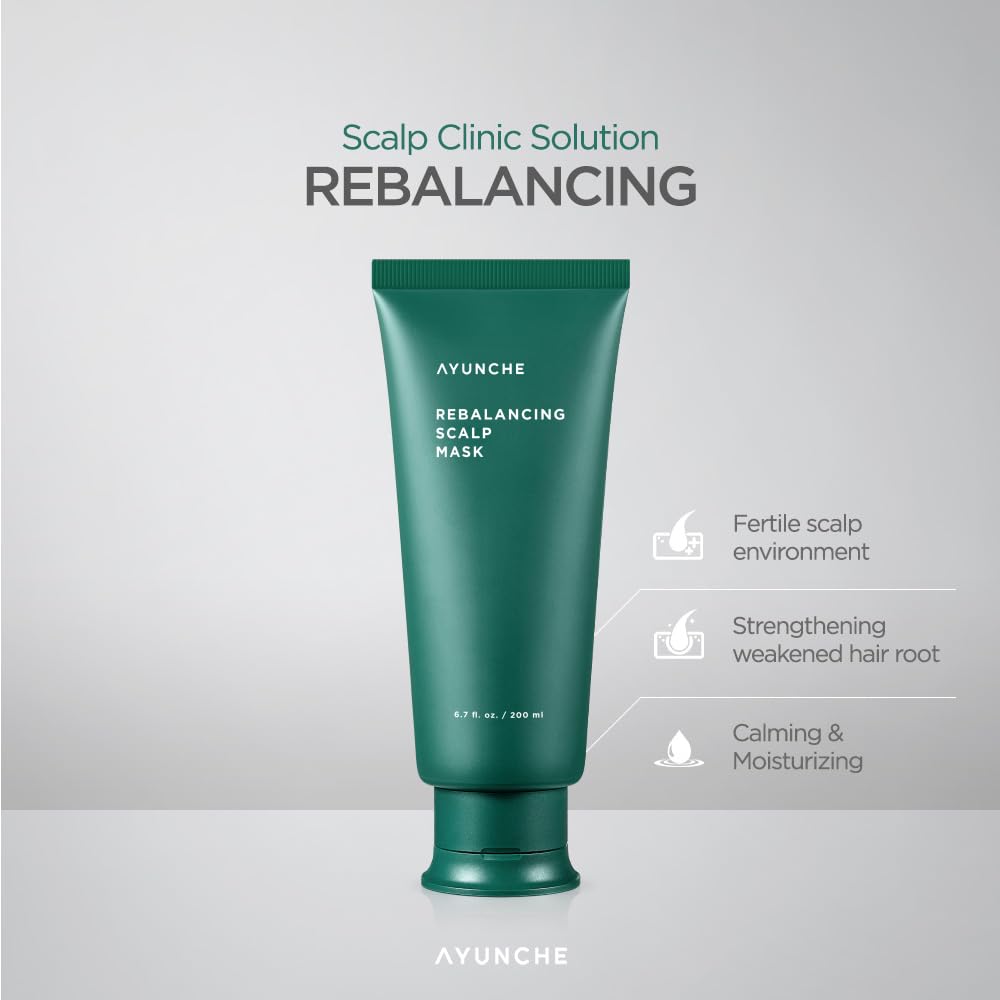 Hands apply AYUNCHE Rebalancing Hair Mask to demonstrate easy coverage