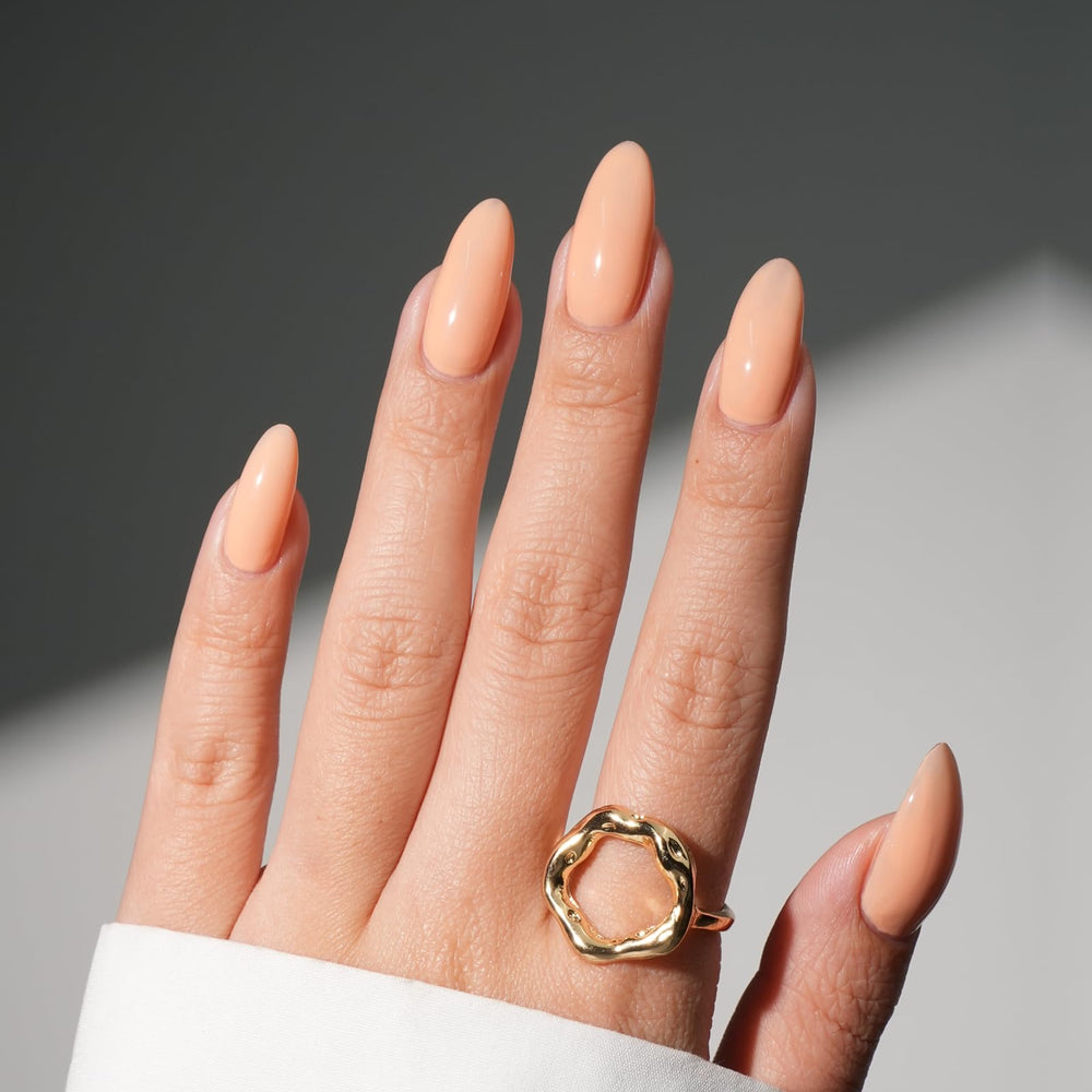 AzureBeauty polish application stroke highlights smooth, even coverage and easy brush use