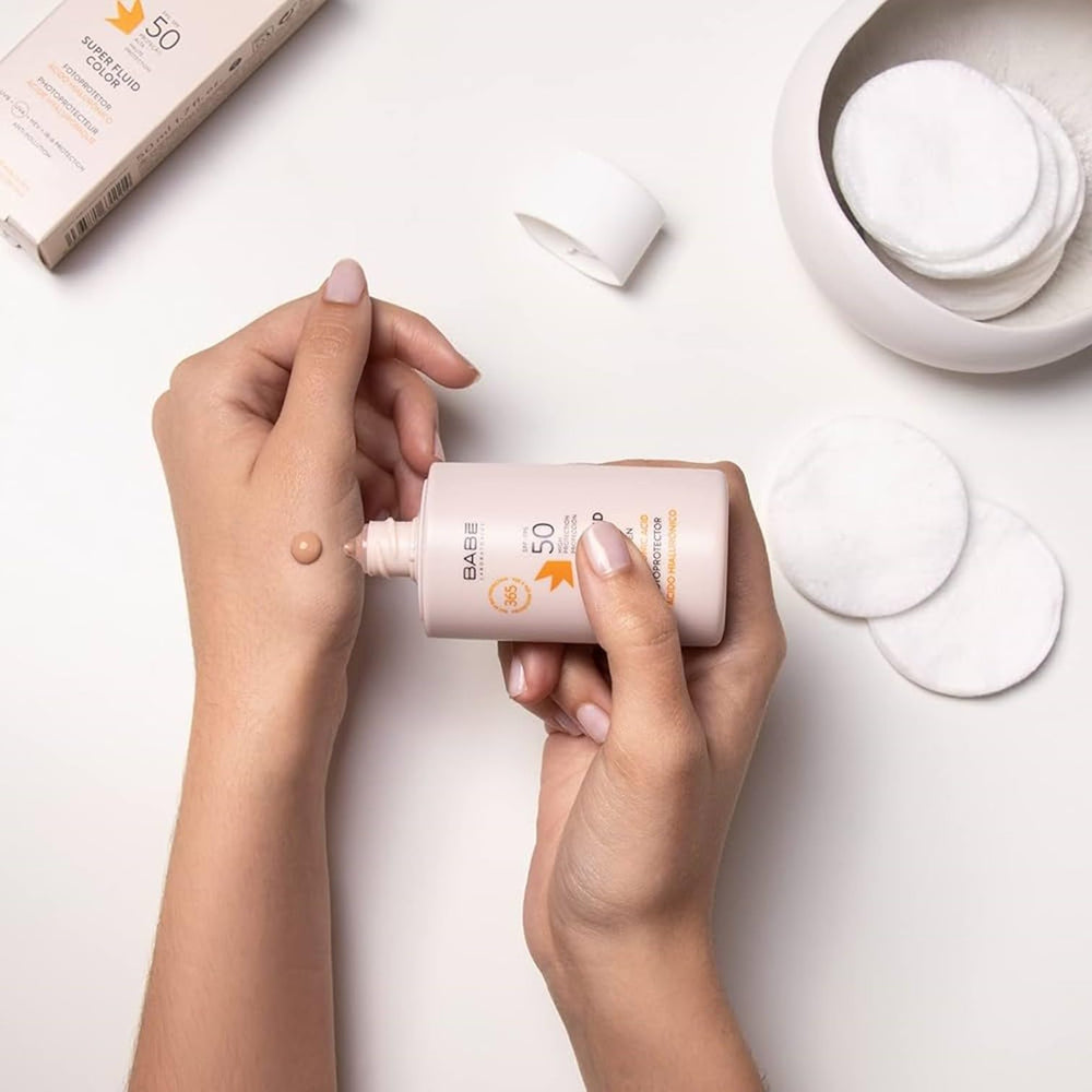 Natural tinted finish on Babe sunscreen providing even skin tone.