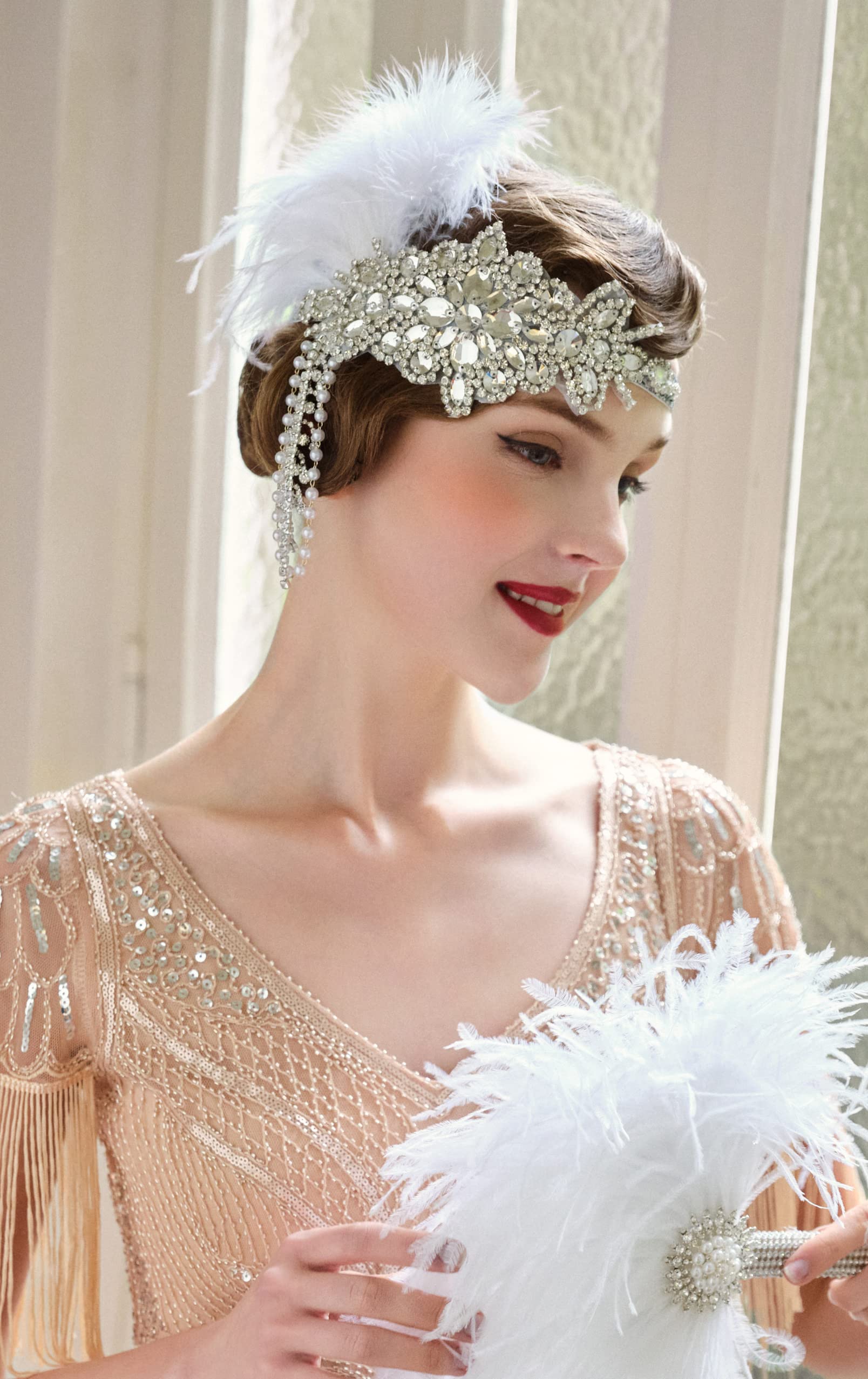 BABEYOND feather-bead ornament adds vintage charm to evening looks