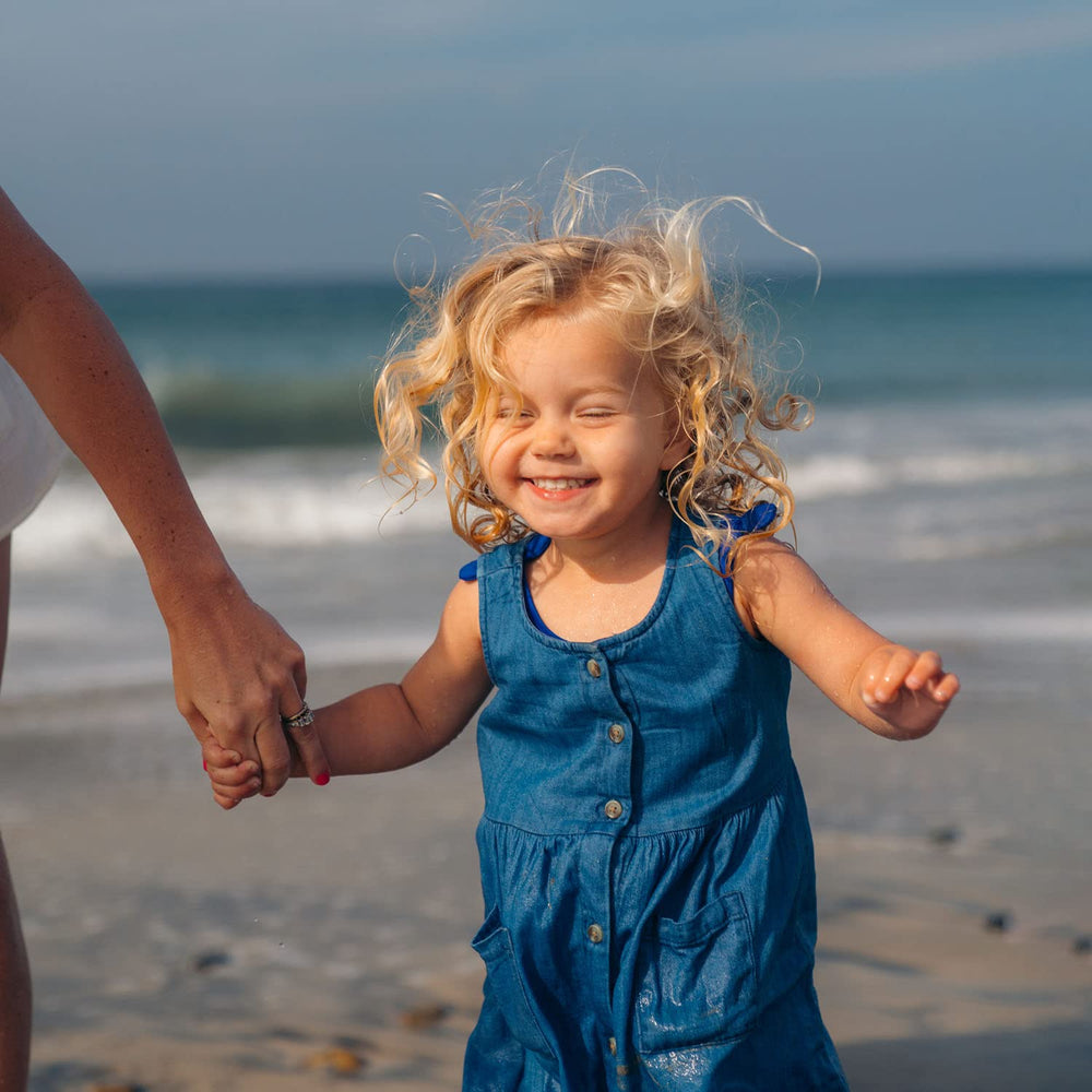 Badger Mineral Kids Sunscreen Face Stick uses 97% organic ingredients for gentle protection.