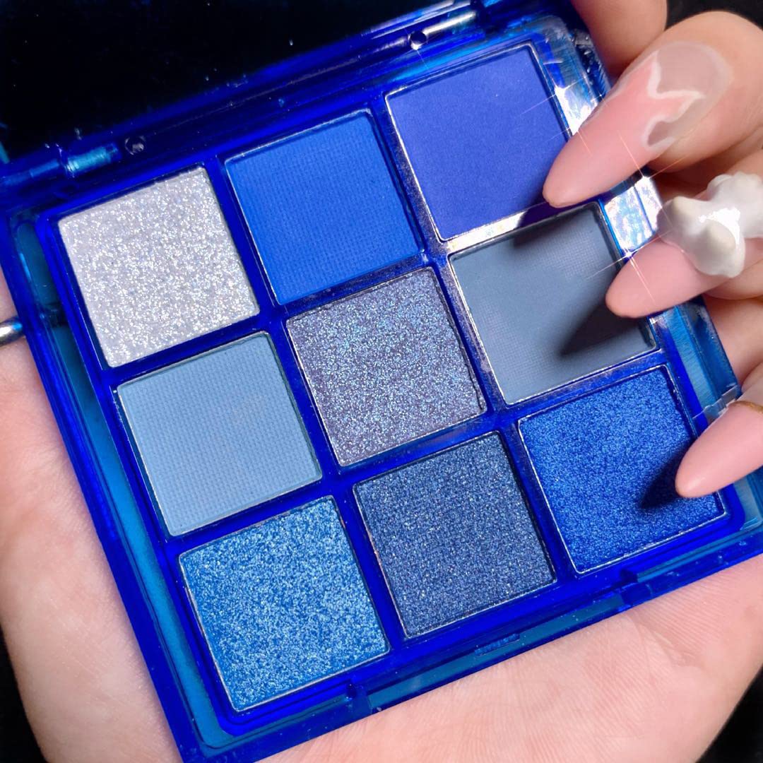 BAISEN DIARY nine blue shades for monochrome looks from soft to bold.