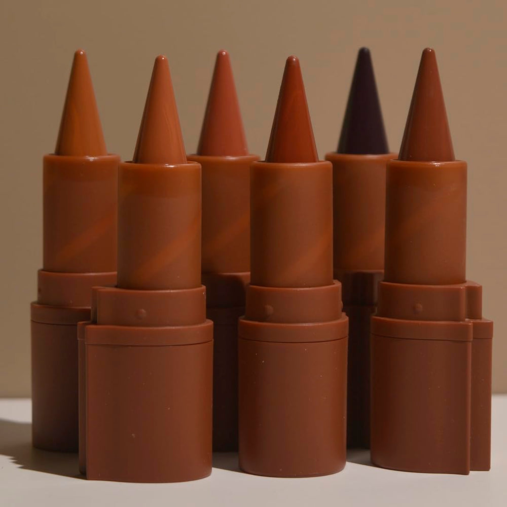 BAISEN DIARY Six shade options suit a range of tones.