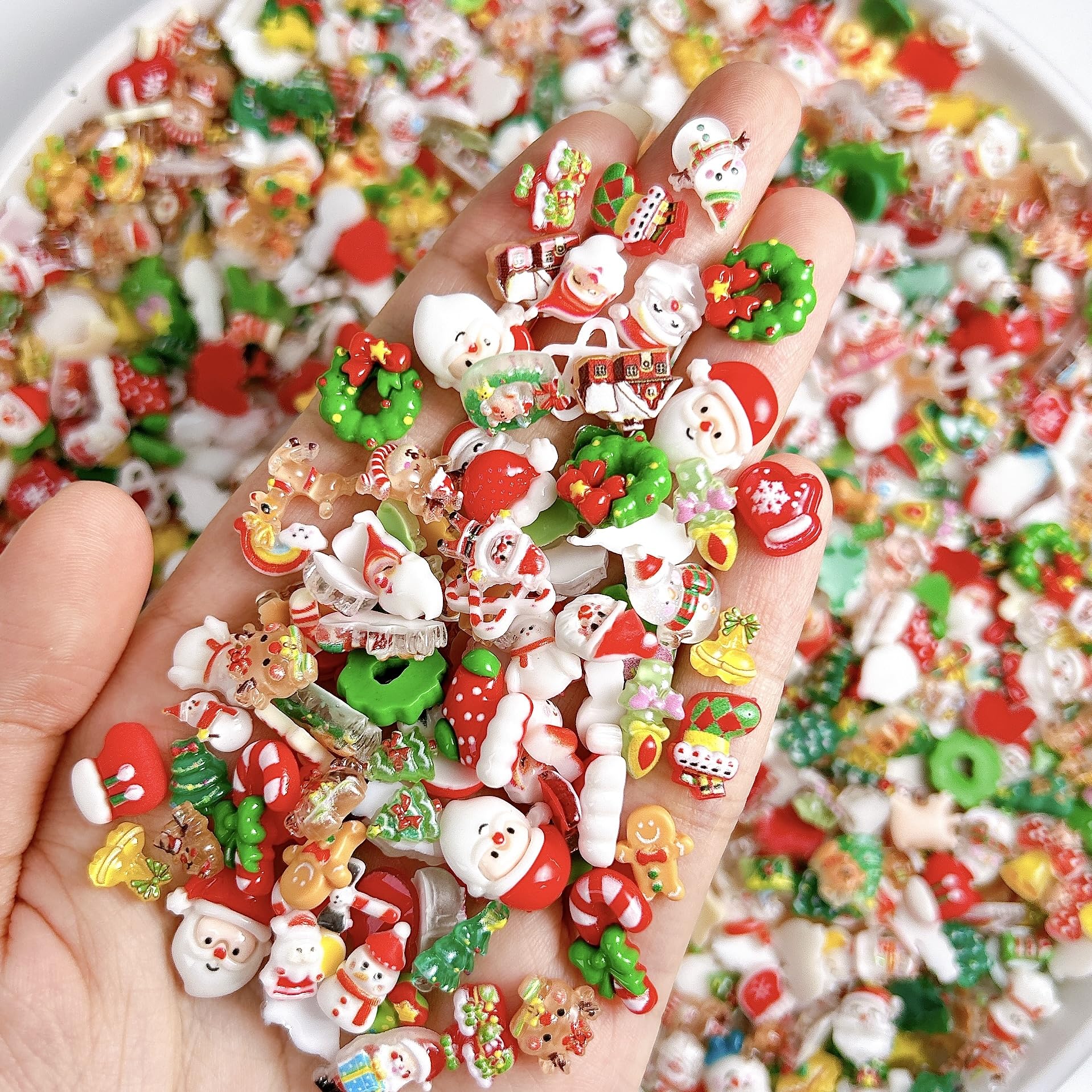 BANA ART Christmas tree charm brings colorful festive flair to nails.