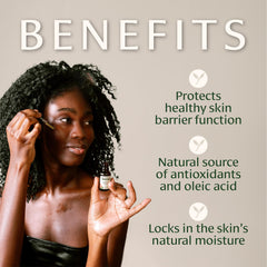 Banyan Botanicals Face Oil ingredients moringa saffron aroma ready for calming routine.