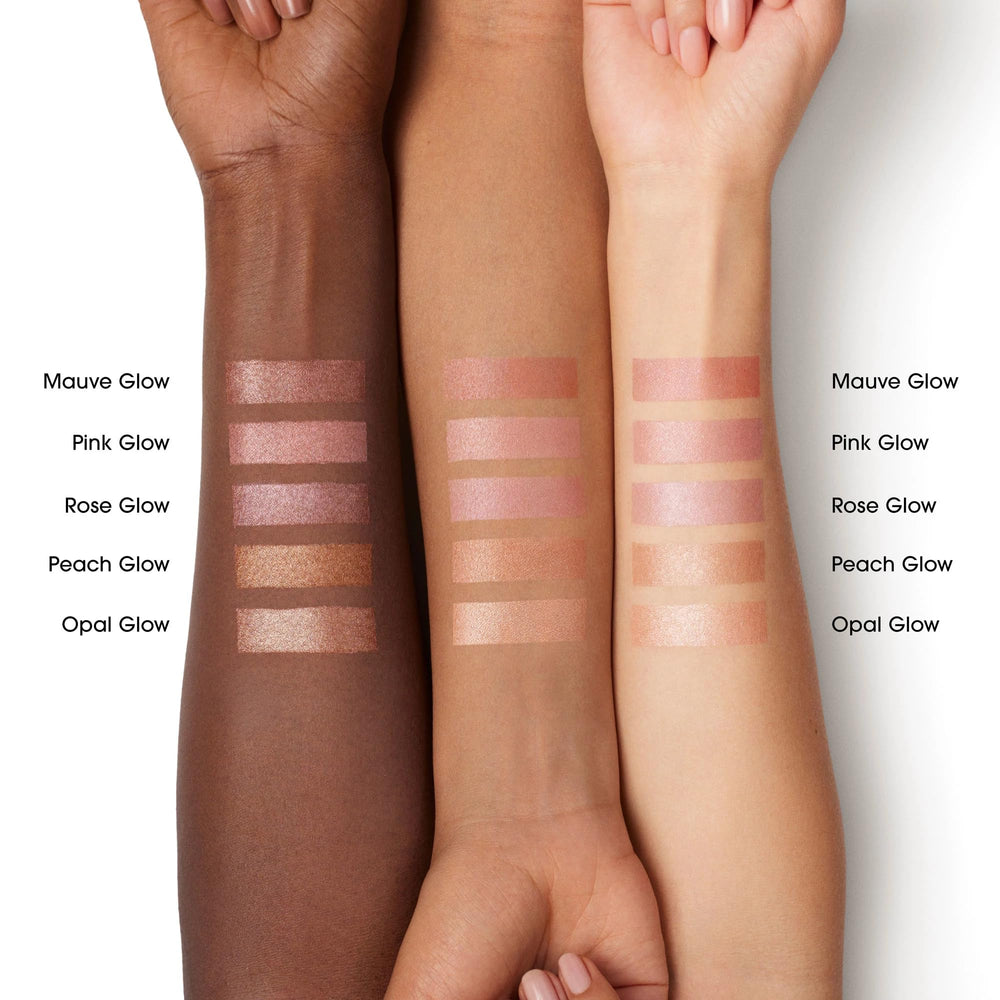 BareMinerals Highlighting Blush applied on cheeks delivers soft buildable dewy finish