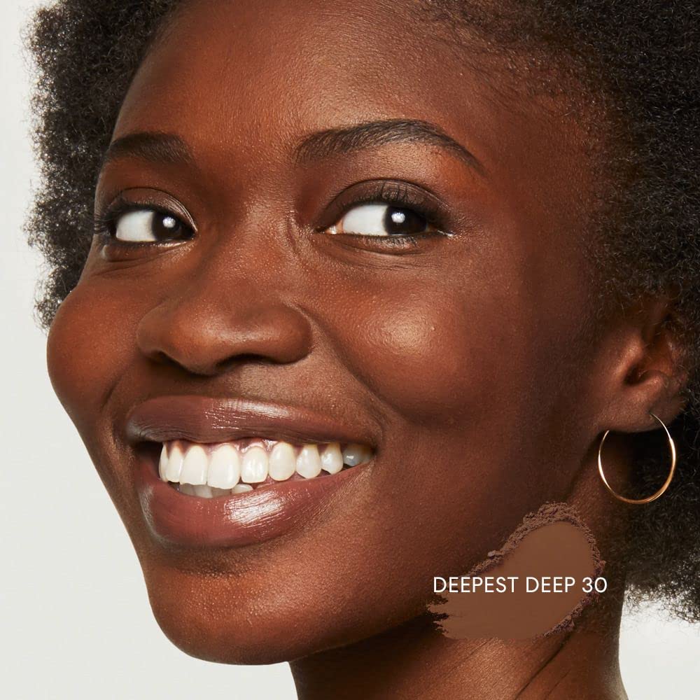 bareMinerals Original Loose Powder Foundation Deepest Deep 30 brush-application highlights smooth, even coverage.