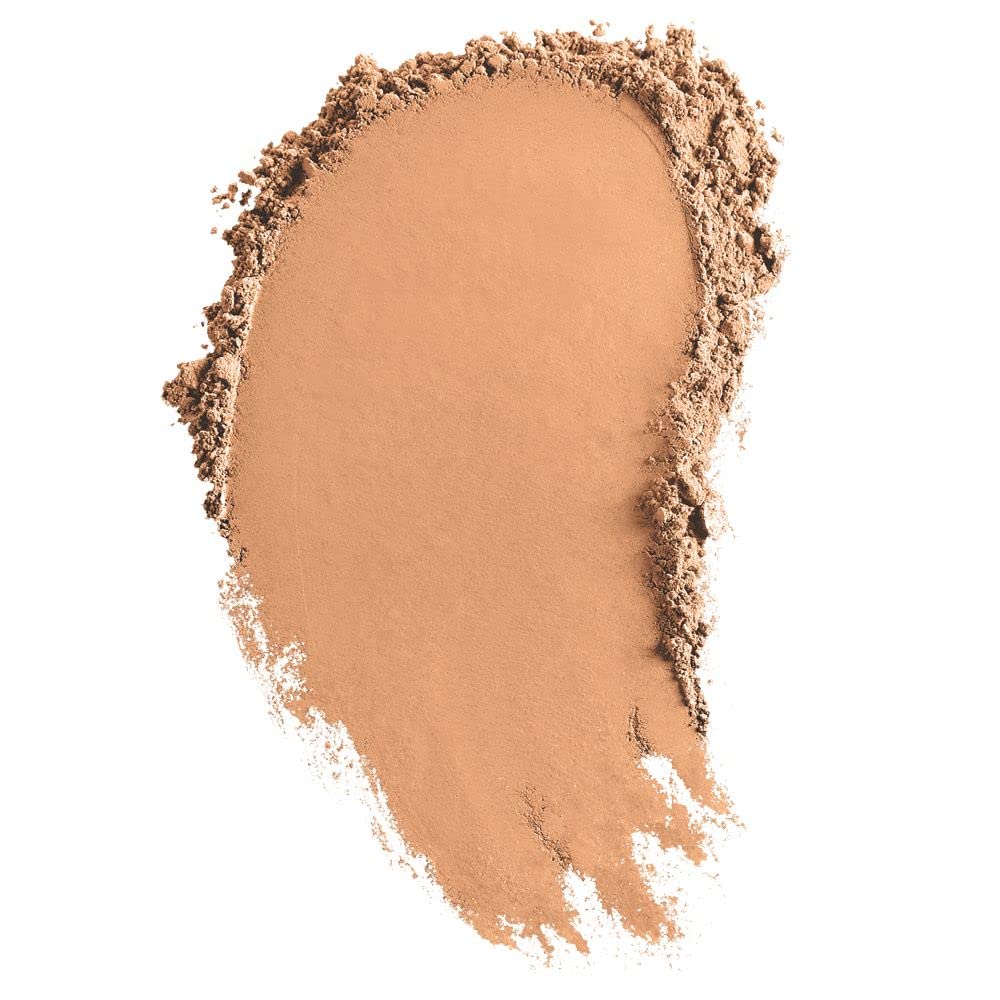 bareMinerals Original Matte Foundation Tan Nude 17 application with brush
