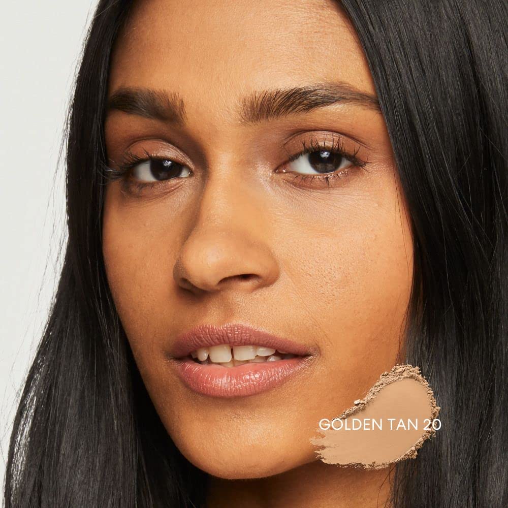 bareMinerals Original Matte Foundation brush application for seamless blend