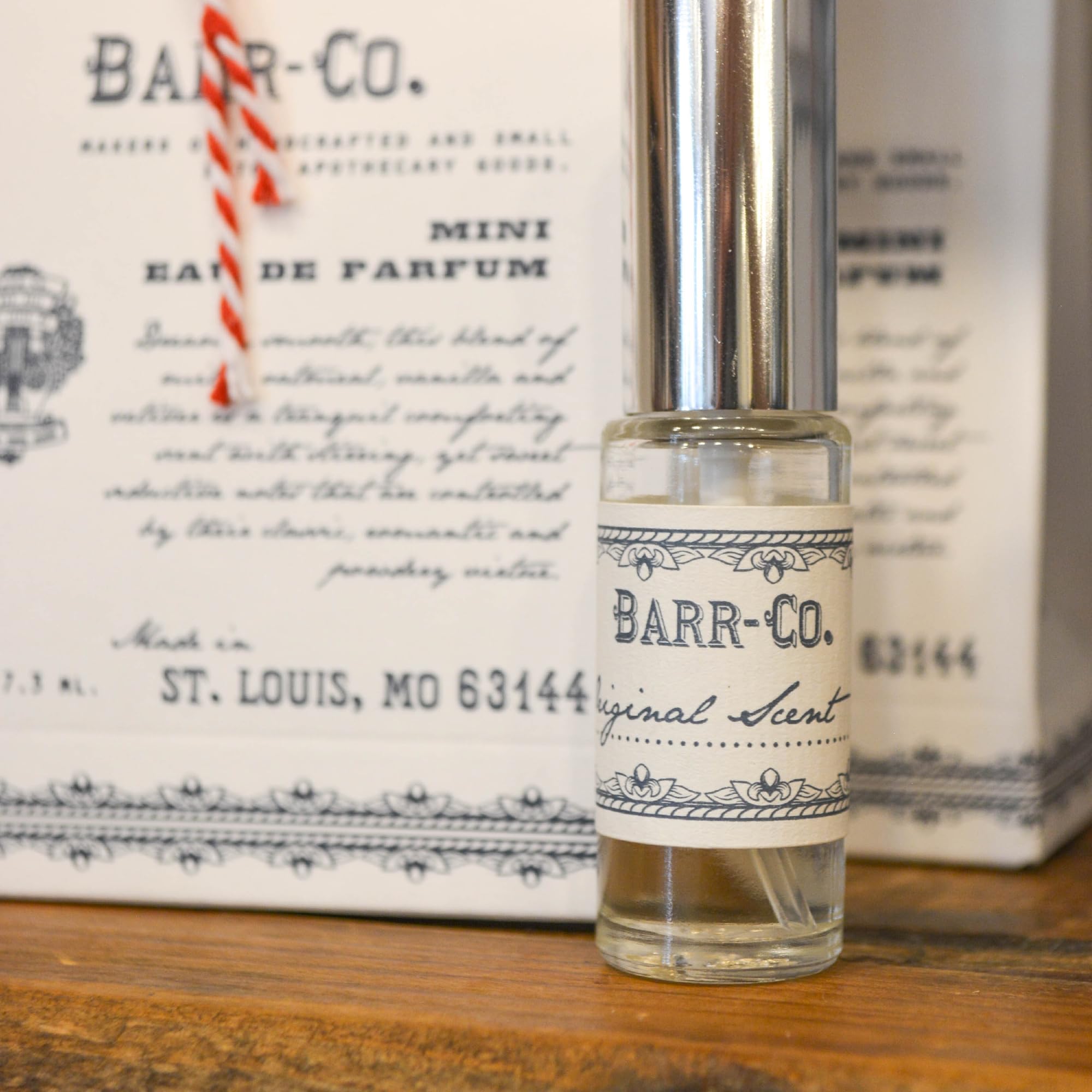 Barr-Co vanilla oat aroma on vanity with elegant branding.