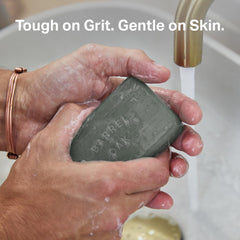 Barrel & Oak kaolin clay charcoal exfoliating soap ingredients closeup for clean pores