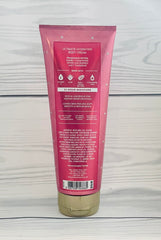 Close-up of Champagne Toast cream texture with silky finish for daily moisturizing