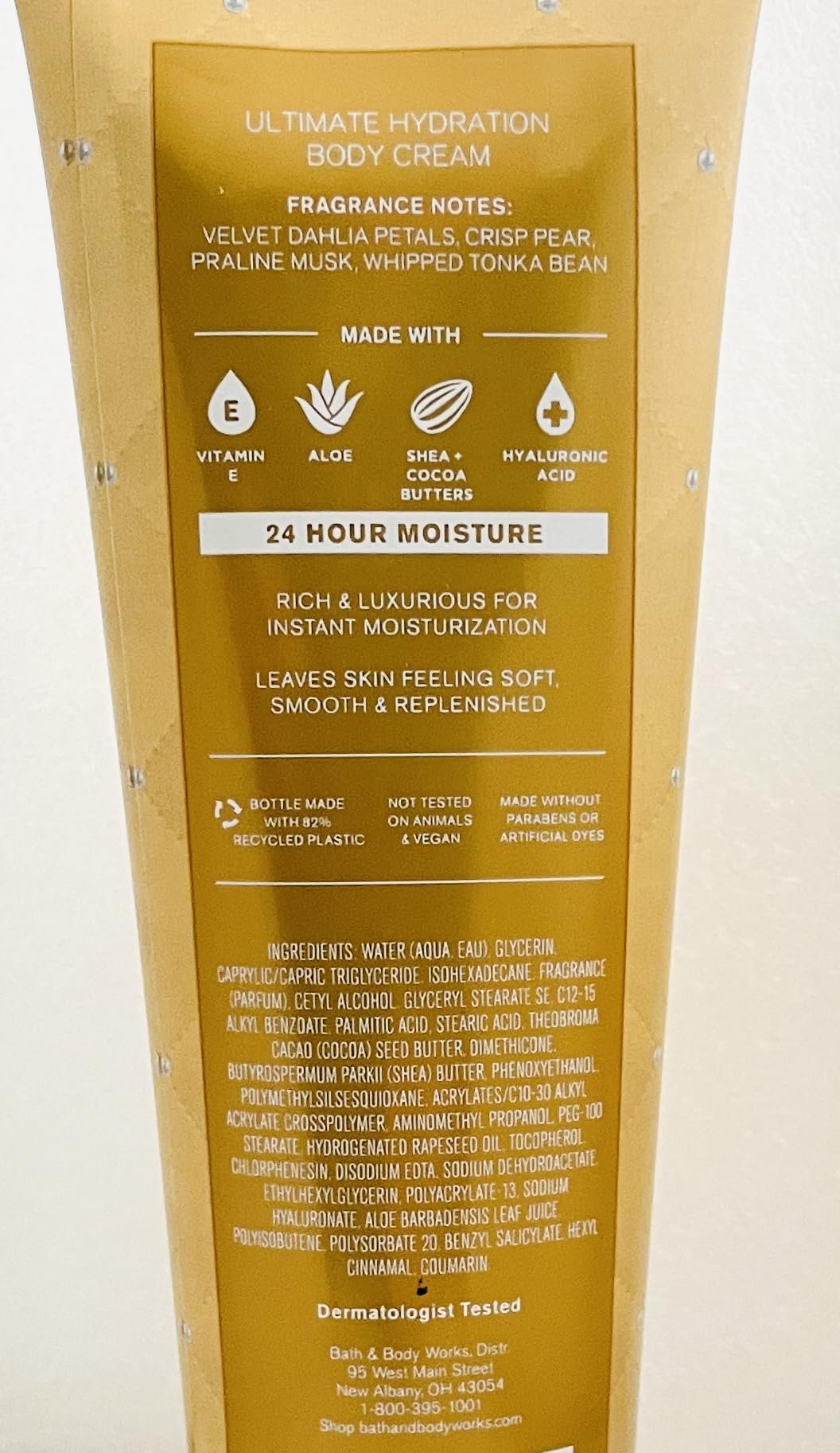 Bath & Body Works Dahlia 2-pack shown with two tubes for sharing and convenient use.