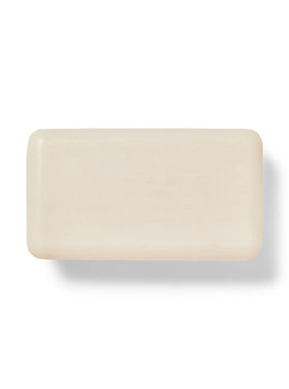 Bath & Body Works Into the Night cleansing bar closeup, rich lather for gentle cleansing.
