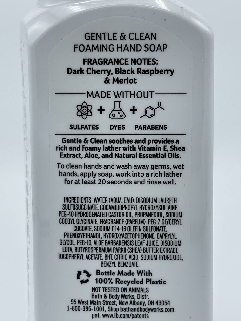 Bath & Body Works Kitchen Favorites Warm Vanilla Sugar foaming hand soap bottle with comforting scent