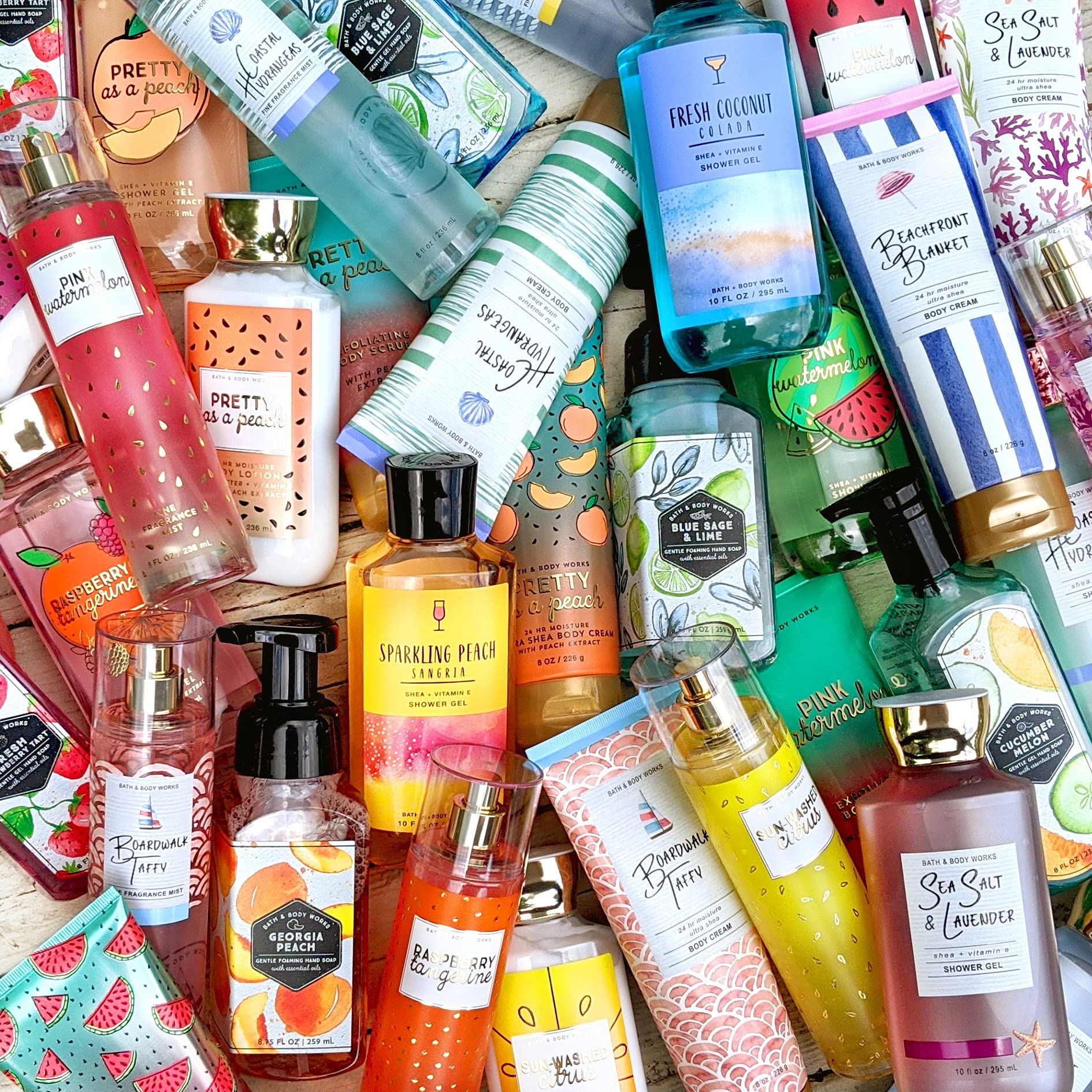 Bath & Body Works Cherry Blossom packaging angle emphasizes travel-friendly 10 oz bottle.