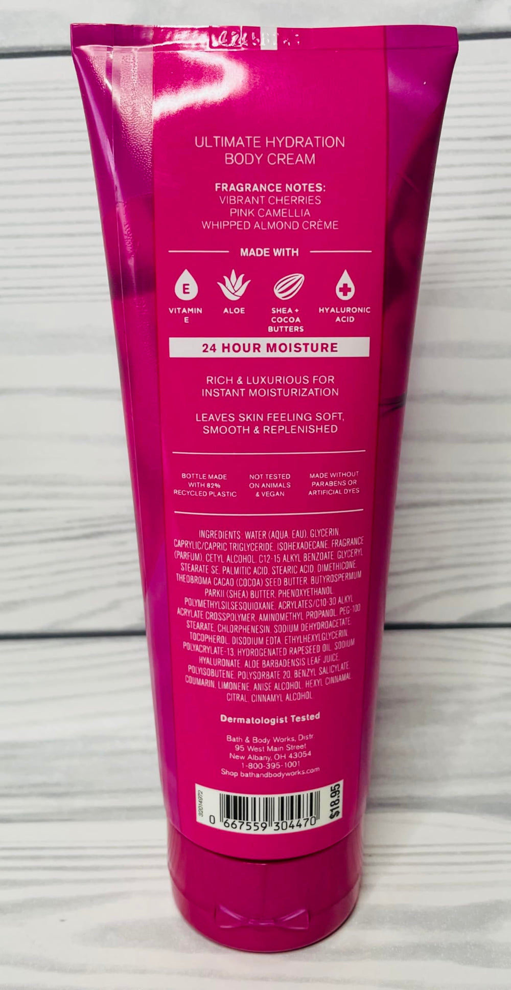 Bath & Body Works Perfect in Pink label close-up emphasizes cherry camellia scent.